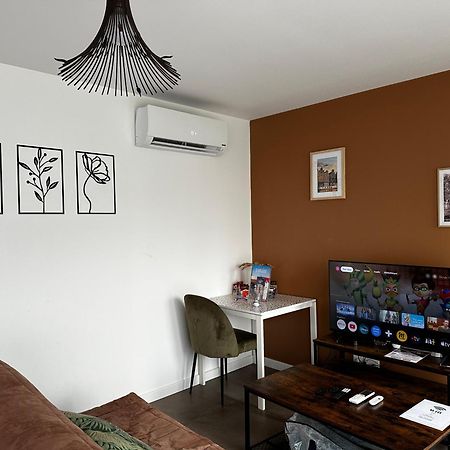 Maison La Capucine Sur Quai De Seine, Wifi, Machine A Laver, Parking Prive Gratuit 버넌 외부 사진